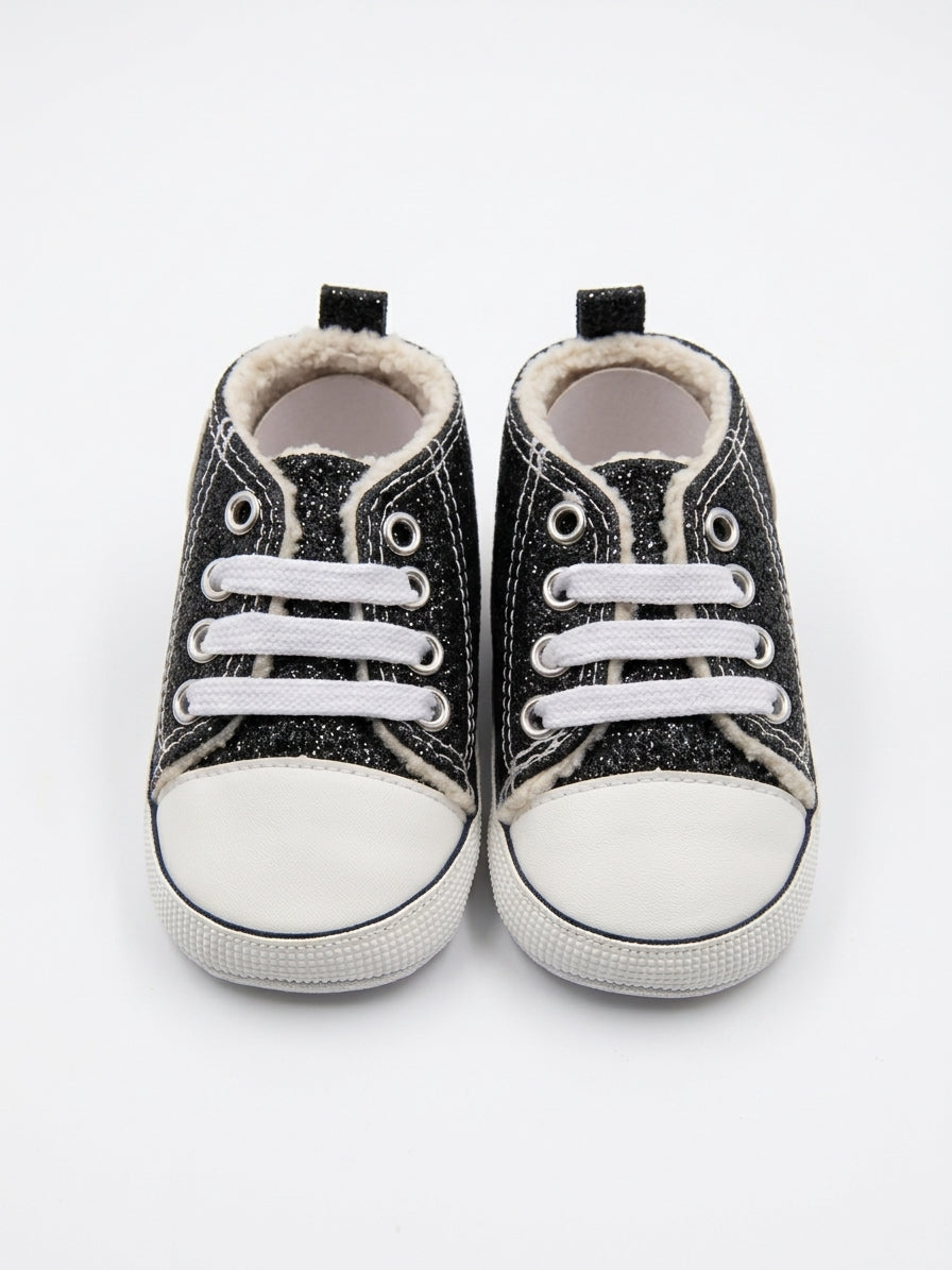 ZAPATOS TIPO CONVERSE NEGRO BRILLANTE